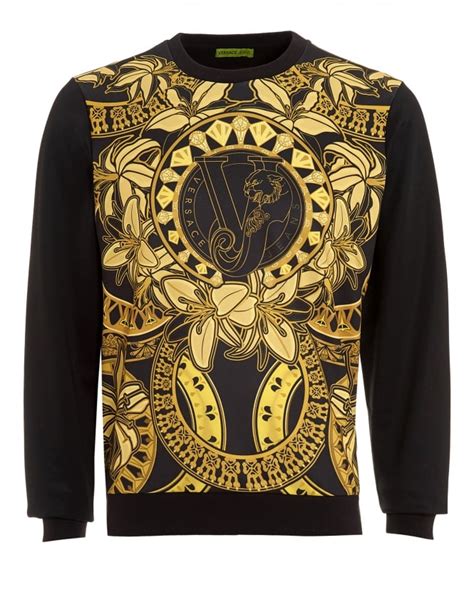 versace sweatshirt herren|versace sweatshirts for men.